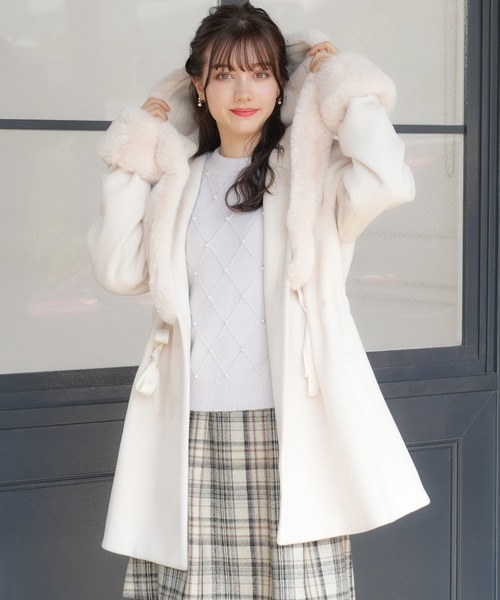 ASTORIA ODIER（アストリアオディール）の「ウールビーバーフード