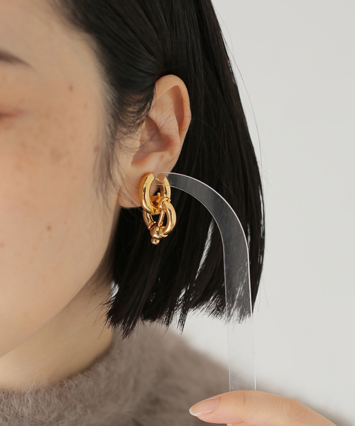 TIMELESS PEARLY/タイムレスパーリー】Gold lock and cyrst：ピアス