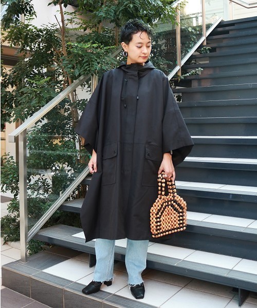 TODAYFUL（トゥデイフル）の「ナイロンポンチョコート（ポンチョ