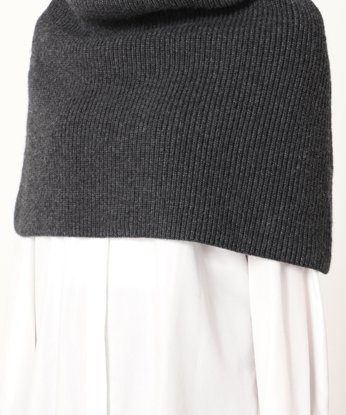 AP STUDIO（エーピーストゥディオ）の「リブニットケープ（マフラー