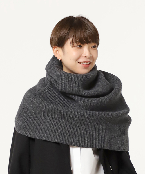 AP STUDIO（エーピーストゥディオ）の「リブニットケープ（マフラー