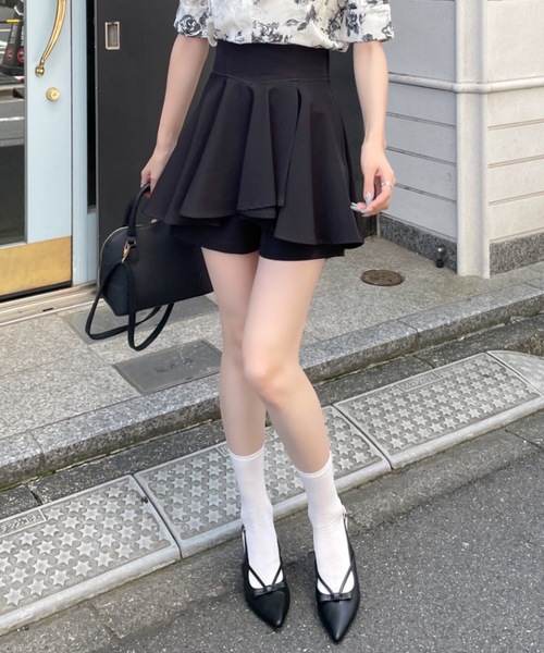 abc une face（アーベーセーアンフェイス）の「ラップフレアスカート