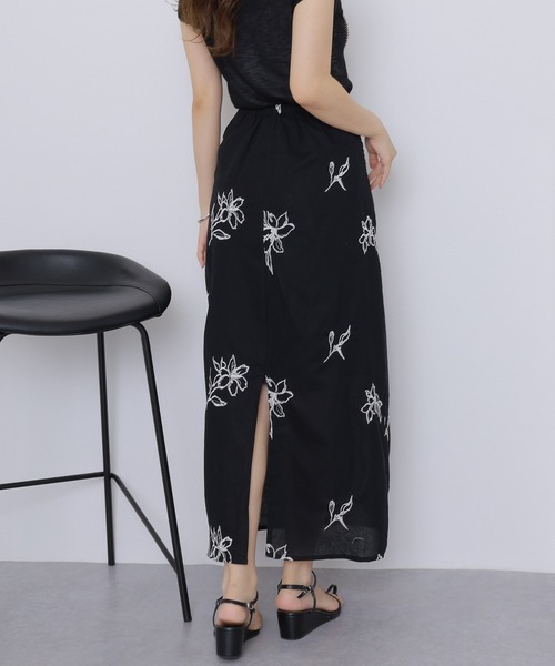 cotton linen flower embroidery long skirt /綿麻 フラワー 刺繍