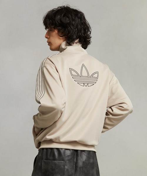 adidas（アディダス）の「アウトライントレフォイル ファイヤーバード