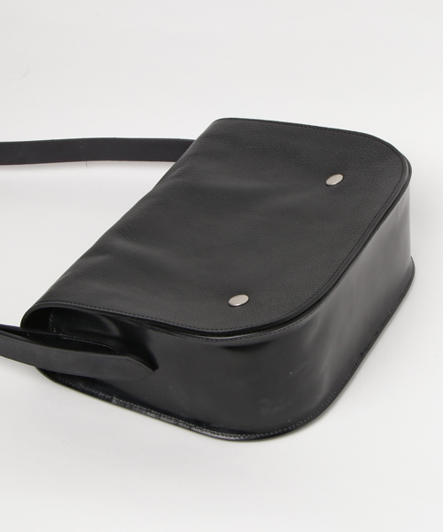 MARGARET HOWELL（マーガレットハウエル）の「BRIDLE LEATHER SHOLDER