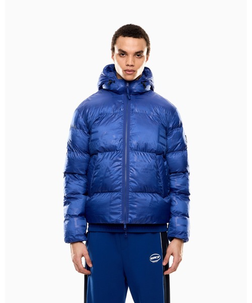 セール】【エンポリオ アルマーニ EA7】フード付きパデッドジャケット