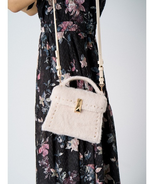 CELFORD（セルフォード）の「ビジュースタッズファーポシェット