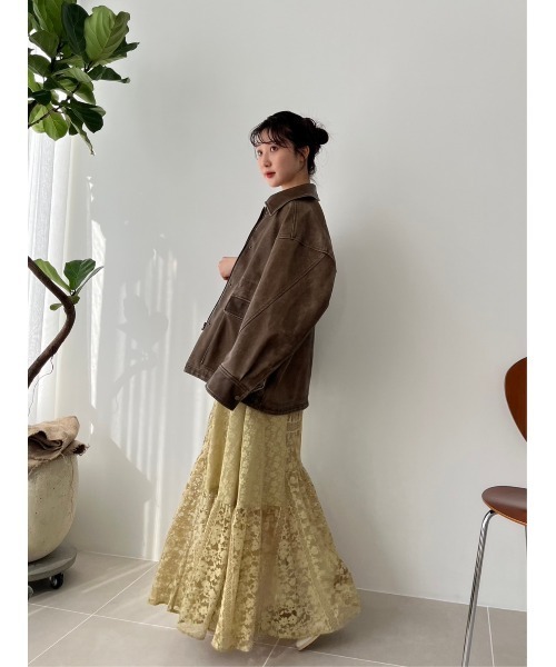 LILY BROWN（リリーブラウン）の「バリエーションドロストオーバー