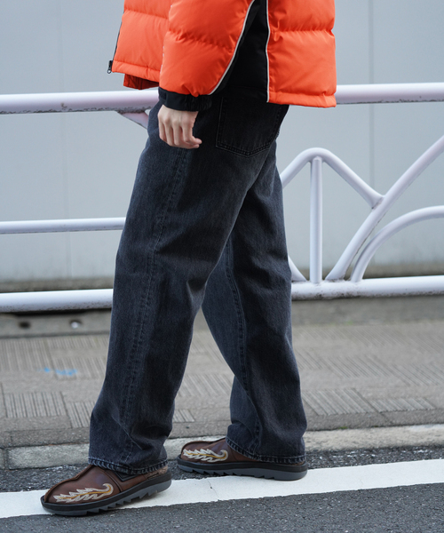 BoTT / ボット】 Loose-Fit Jean（デニムパンツ）｜BOTT（ボット）の