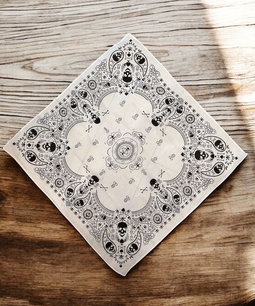 セール】ヴィンテージ 加工 スカル ペイズリー バンダナ（バンダナ