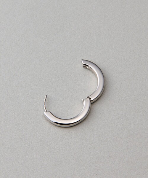 ete（エテ）の「○オブジェ ピアス L（ピアス（両耳用））」 - WEAR