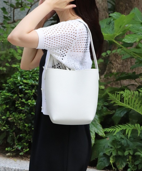 本革】 バケツ型 ワンハンドル ショルダーバッグ インポーチ付き