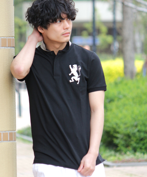 GIORDANO（ジョルダーノ）の「[WEB限定カラー]ライオン刺繍半袖