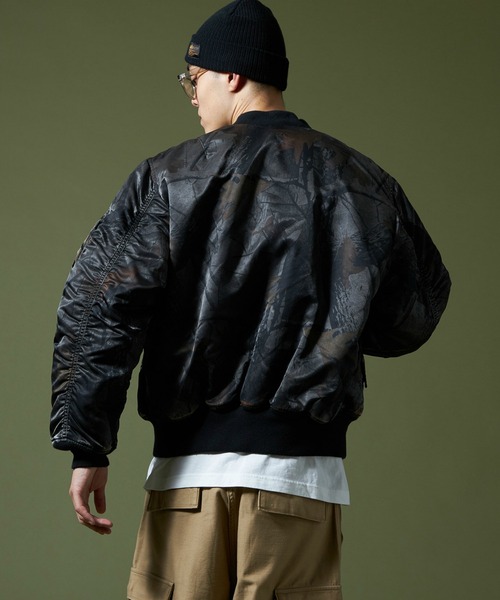 Alpha Industries（アルファインダストリーズ）の「MA-1 フライト