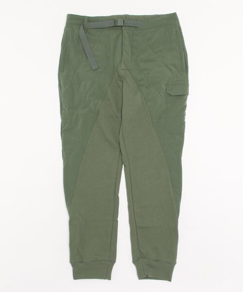 adidas（アディダス）の「ADICROSS キルティングジョガーパンツ