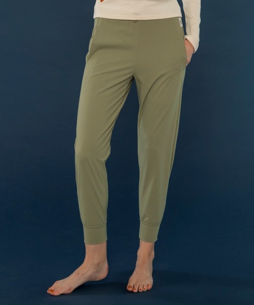 Julier Yoga and Relax（ジュリエヨガアンドリラックス）の「Julier 撥