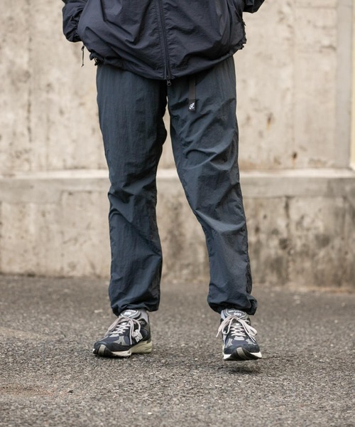Gramicci（グラミチ）の「LOWERCASE / GRAMICCI NYLON TRACK PANTS