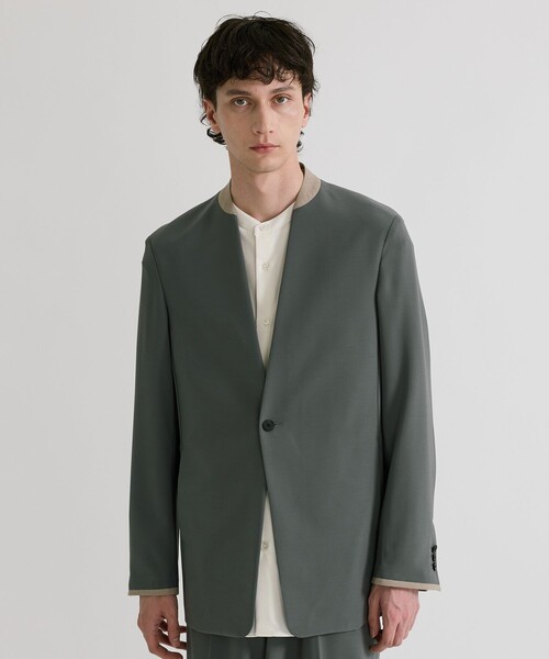 UNITED TOKYO（ユナイテッドトウキョウ）の「バイカラーノーカラー