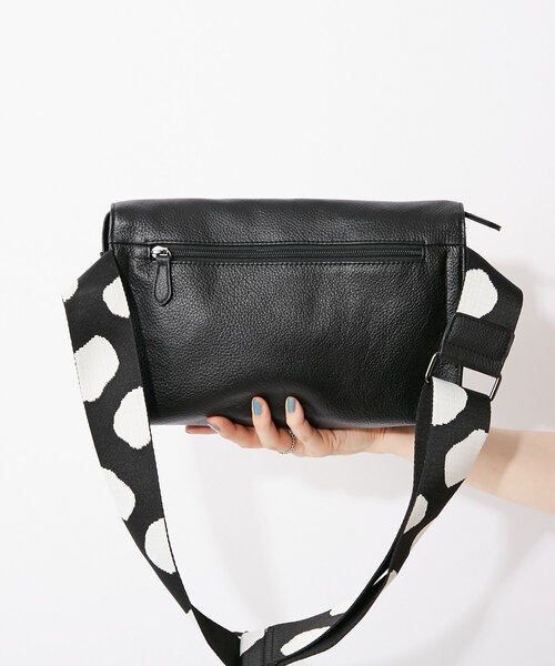 本革/470g》ワイドテープショルダーバッグ/ボディバッグ（ショルダー