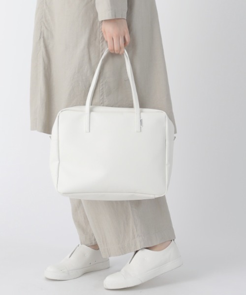 Plantation（プランテーション）の「フェイクレザーボストン/ボストン