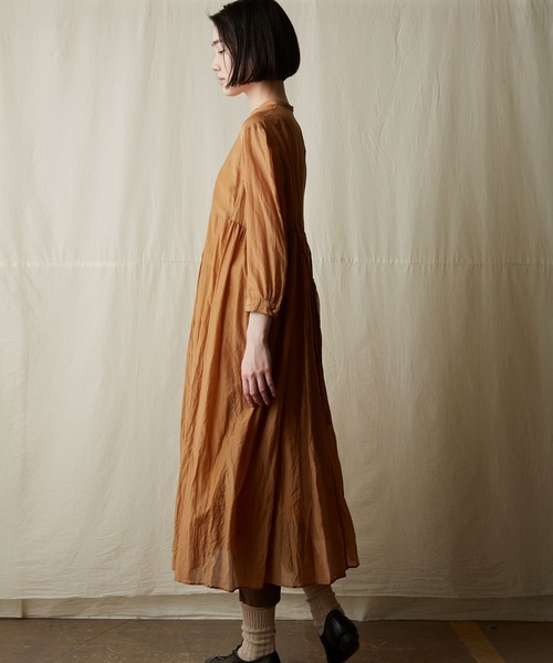 suzuki takayuki（スズキタカユキ）の「gathered dress（ワンピース