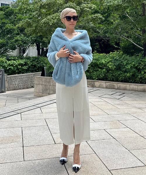 リッチボリュームファーケープ（その他アウター）｜JENNE（ジェンヌ