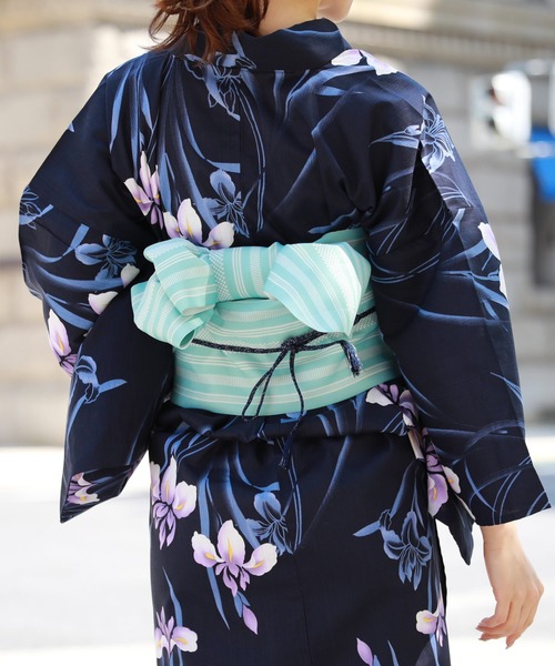 変わり織り綿浴衣3点セット「紺地に紫・紺の菖蒲」（浴衣）｜和