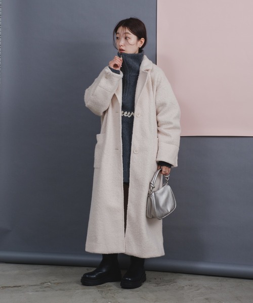 Kastane（カスタネ）の「ブークレロングコート（チェスターコート