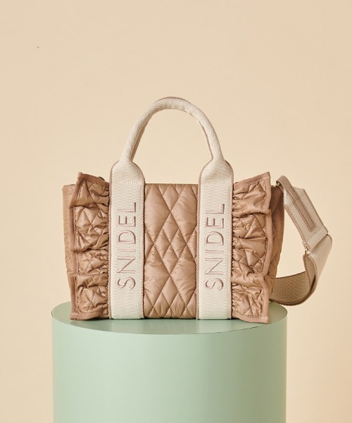 フリルキルティングロゴバッグ（ハンドバッグ）｜SNIDEL（スナイデル