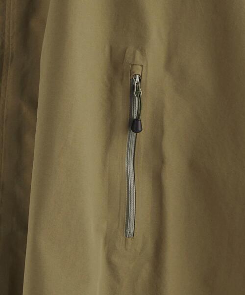 LOEFF（ロエフ）の「＜LOEFF（ロエフ）＞ナイロン タフタ ポンチョ