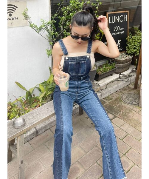 EVRIS（エヴリス）の「リメイクフレアデニムサロペット（サロペット