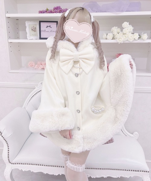 MA*RS（アメーバーマーズ）の「リボン付きボリュームファーフード