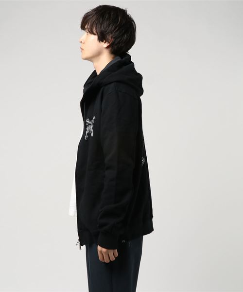 roar（ロアー）の「roar×GUNS N'ROSES 30/10裏毛スウェットパーカー