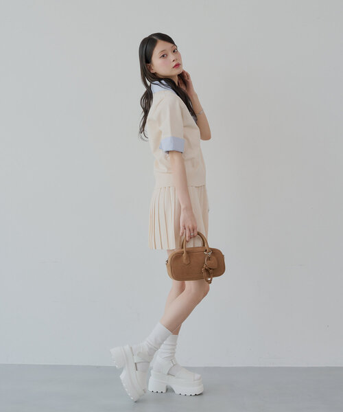 ZOZO限定】刺繍入り襟付きポロニット（ニット/セーター）｜Chico（チコ