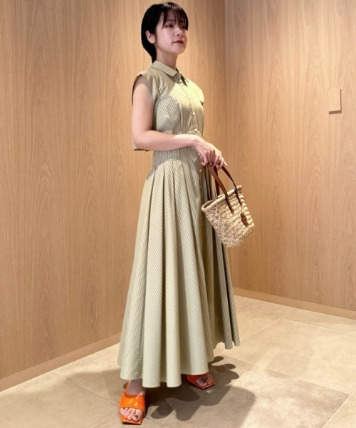 LILY BROWN（リリーブラウン）の「バックリボンシャツワンピース