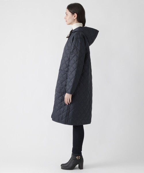 BLUE LABEL CRESTBRIDGE（ブルーレーベルクレストブリッジ）の