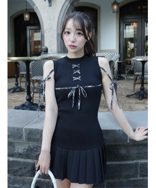 Darich（ダーリッチ）の「ドッキングレースアップミニワンピース