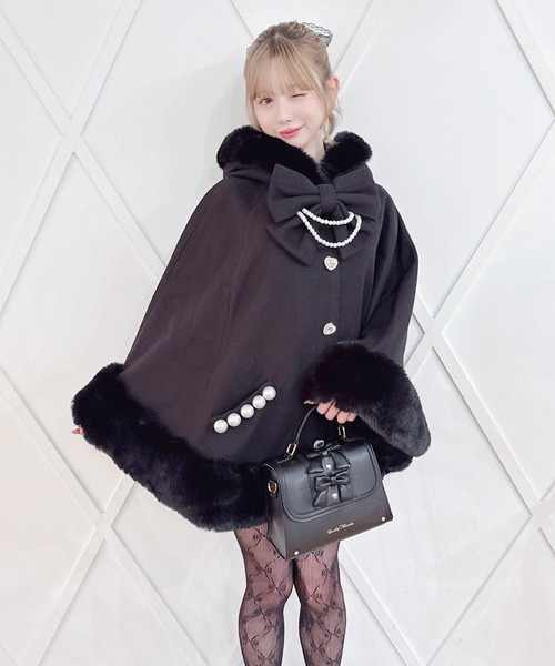 セール】リボン付きボリュームファーフードケープコート（ポンチョ