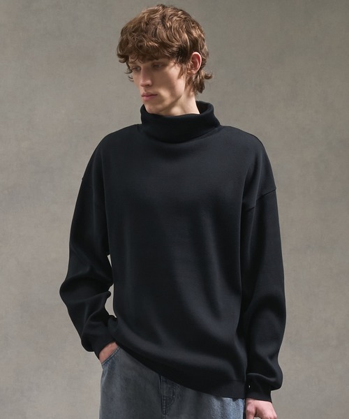 ユニセックス〉オーバーサイズスタートルネックニット（ニット