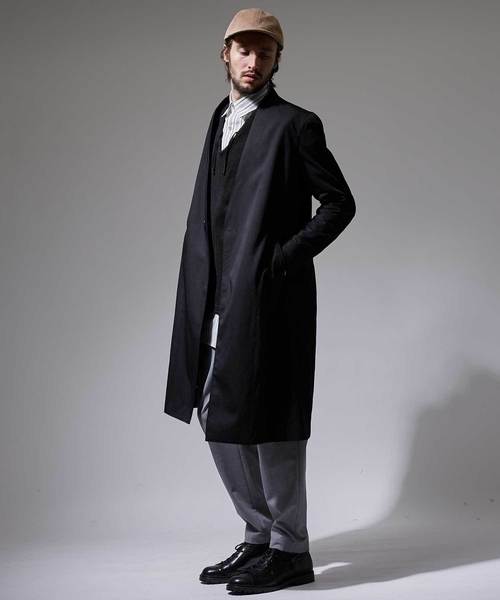 UNITED TOKYO（ユナイテッドトウキョウ）の「ノーカラーVネックコート