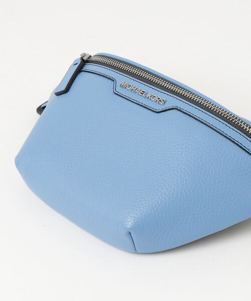 MICHAEL KORS（マイケルコース）の「COOPER レザー スリングパック