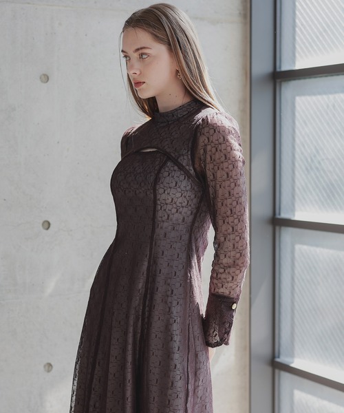 ANDRESD（アンドレスド）の「バックオープンジオメトリックドレス