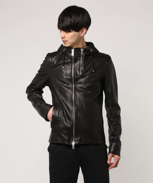 TATRAS CONCEPT STORE（タトラスコンセプトストア）の「MUSHER