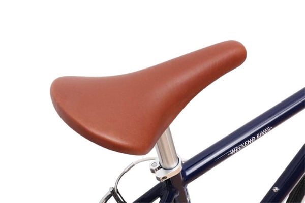 WEEKEND BIKES（ウィークエンド バイクス）-L 700C クロスバイク 自転車