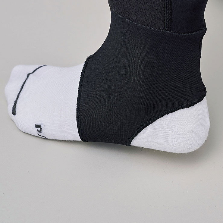 25w] T6700-3DX ウィンドブレーク クイック ビブ サーモ タイツ 想定