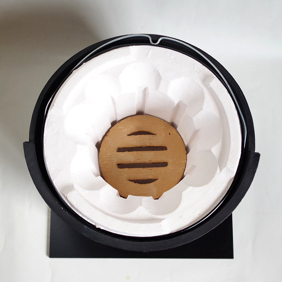 三河焼き七輪 炎匠 黒（三河焼+珪藻土コンロ） – 茶炭俱楽部