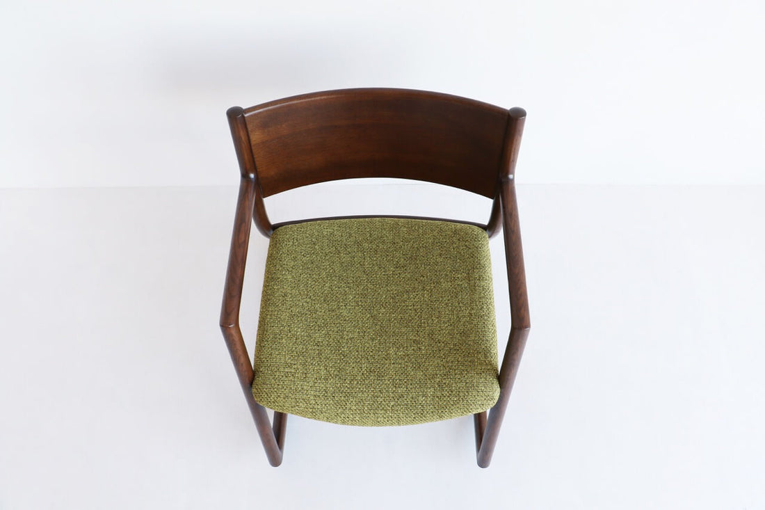 ロッキングアームチェア｜U-La – チェア・ソファ専門通販サイト Chairmore