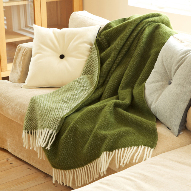 KLIPPAN/クリッパン/スローブランケット/ヴェガ(カーキ) COMFOTA 北欧