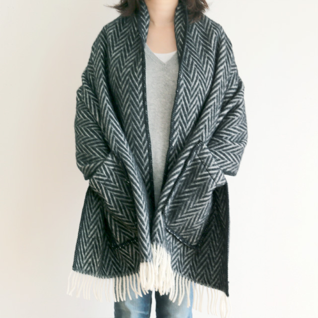 LAPUAN KANKURIT ラプアンカンクリ｜ポケットショール IIDA COMFOTA