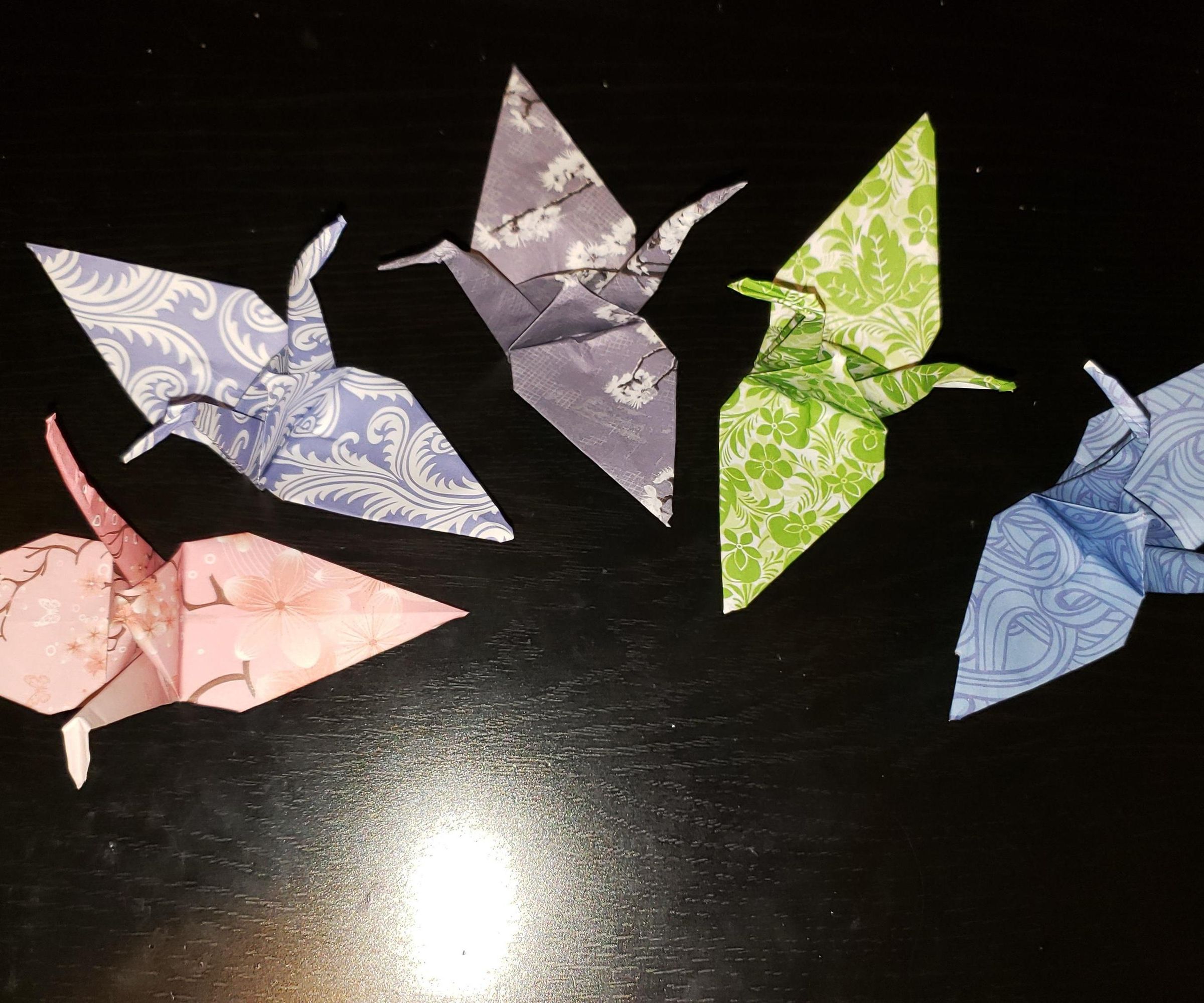 How to Fold a Traditional Origami Crane : 9 Steps (with Pictures